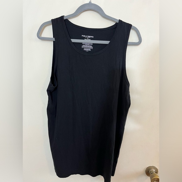 Pair of Thieves tank top - Picture 1 of 4